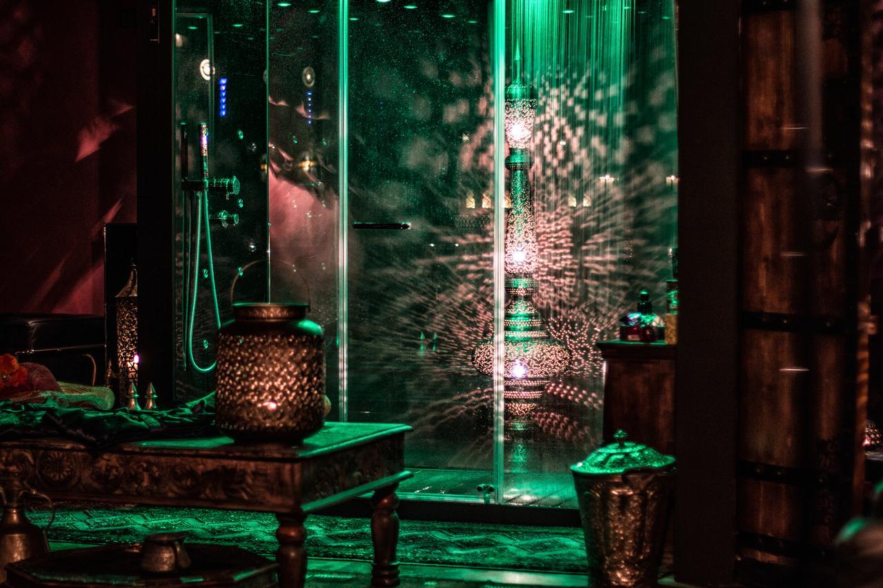 Bijou Hotel / Love&Romance Kallnach Kamer foto